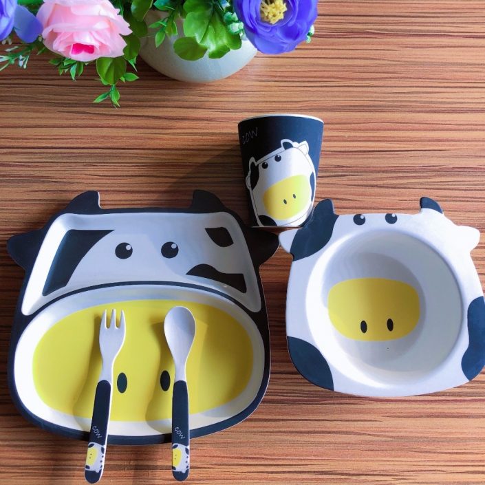 JCBF Eco-friendly Biodegradable dinnerware  cups and plates for children